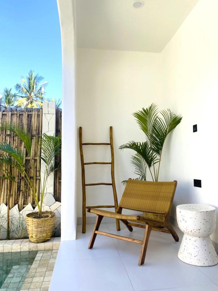 Isla Villas - Private Boutique Villas Gili Trawangan Exterior photo